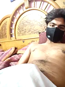 delhi  man 1 online show from 10-11-25, 09:24