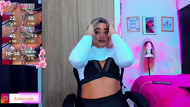 Snapshot of Sofiabigcock22 chatting on 06-14-26, 11:01 Sofiabigcock22 online show from 06-14-26, 11:01