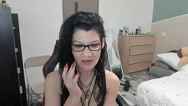 SweetSin40 online show from 03-18-26, 09:40