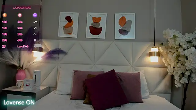 Ari lynn  online show from 11-11-25, 03:39