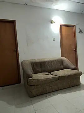 Snapshot of -Volcano- chatting on 04-12-26, 05:45 -Volcano- online show from 04-12-26, 05:45