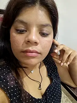 Snapshot of kajal77715 chatting on 10-14-25, 04:08 kajal77715 online show from 10-14-25, 04:08