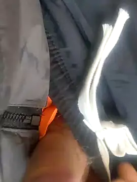 szabi1995 online show from 11-03-25, 07:42