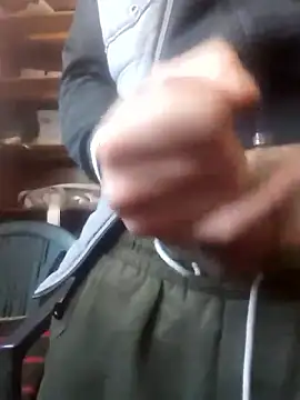 szabi1995 online show from 04-04-26, 06:55