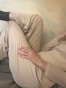 KittieCreme online show from 02-09-26, 07:56