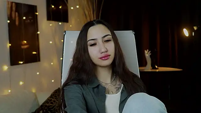 RebeckaThornton online show from 01-19-26, 03:27