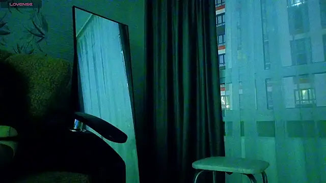 MissPompadure online show from 12-22-25, 02:14