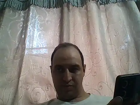 Snapshot of sacarlettareyo chatting on 10-15-25, 08:31 sacarlettareyo online show from 10-15-25, 08:31