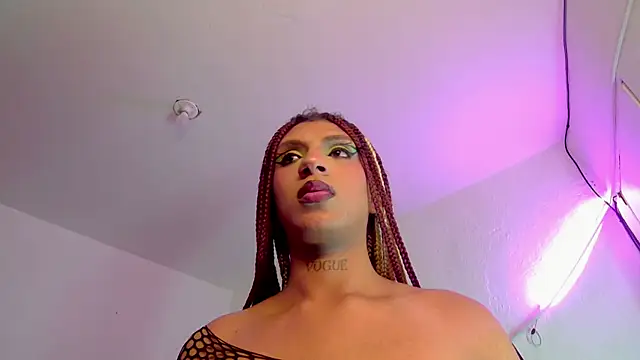 Snapshot of Trix_ebony chatting on 02-23-26, 03:26 Trix ebony online show from 02-23-26, 03:26