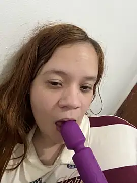 ruivinhadancer online show from 06-19-26, 05:34