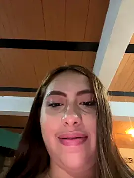 Snapshot of Emily_Joee chatting on 10-16-25, 03:51 Emily Joee online show from 10-16-25, 03:51