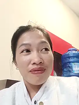 -Paige- online show from 10-14-25, 03:24