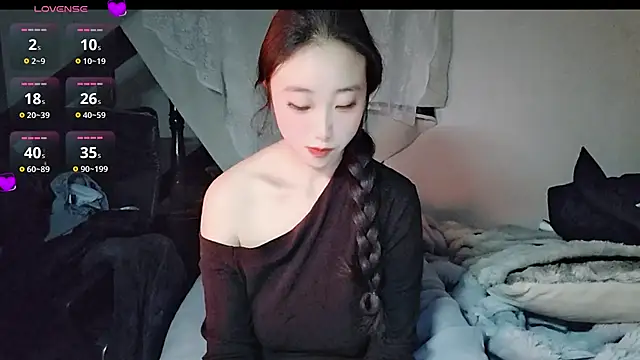 Snapshot of hyp0crite chatting on 11-22-25, 03:22 hyp0crite online show from 11-22-25, 03:22