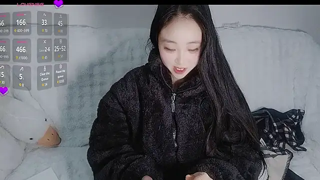 Snapshot of hyp0crite chatting on 02-02-26, 04:11 hyp0crite online show from 02-02-26, 04:11