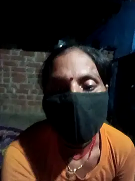 Snapshot of Dipti_bb chatting on 10-24-25, 04:03 Dipti bb online show from 10-24-25, 04:03