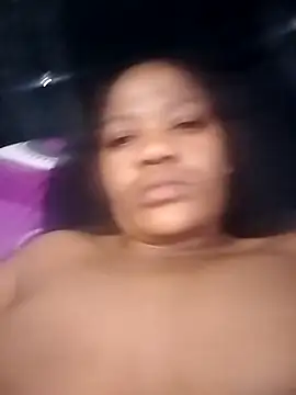 Snapshot of CaramelBoootie chatting on 11-05-25, 07:47 CaramelBoootie online show from 11-05-25, 07:47