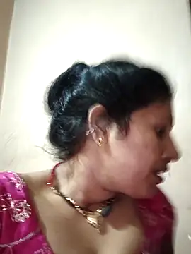 Snapshot of Rayal_bhabi chatting on 04-26-26, 03:53 Rayal bhabi online show from 04-26-26, 03:53