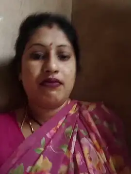 Snapshot of Rayal_bhabi chatting on 05-10-26, 12:27 Rayal bhabi online show from 05-10-26, 12:27