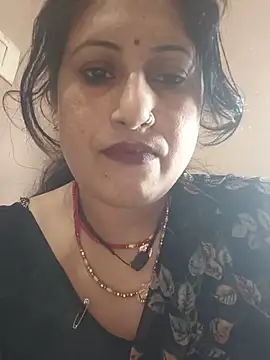 Snapshot of Rayal_bhabi chatting on 06-11-26, 09:51 Rayal bhabi online show from 06-11-26, 09:51