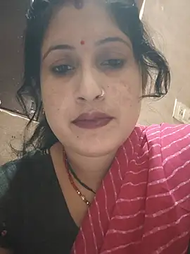 Snapshot of Rayal_bhabi chatting on 06-15-26, 02:52 Rayal bhabi online show from 06-15-26, 02:52