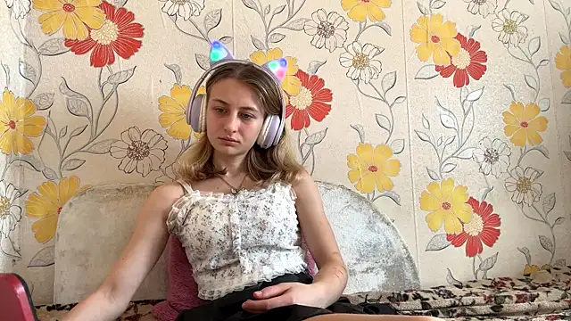 AmeliLia online show from 03-30-26, 09:10