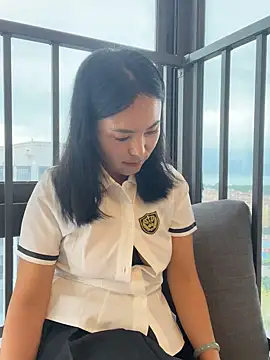 xiaoyue-cc online show from 10-21-25, 08:04