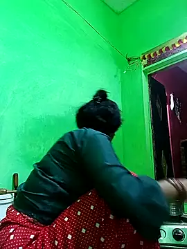 Karishma cute online show from 10-17-25, 07:55