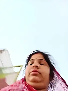 Karishma cute online show from 02-08-26, 01:20