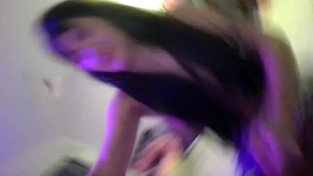 miapink33 online show from 03-08-26, 02:04