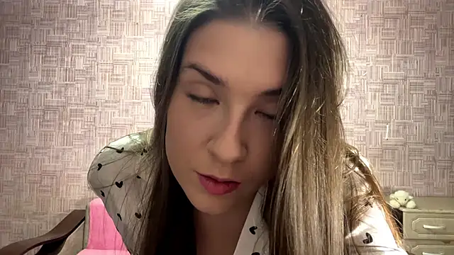 CandyEdaLove online show from 10-30-25, 11:22