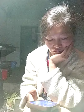 siusiu-00 online show from 10-27-25, 09:52