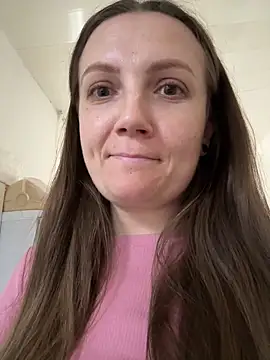 Snapshot of Amy__Leee_ chatting on 03-18-26, 12:08 Amy Leee online show from 03-18-26, 12:08