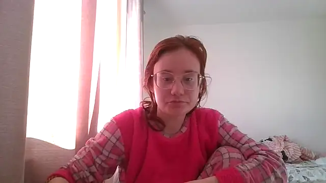 LuckySLove online show from 04-09-26, 03:06