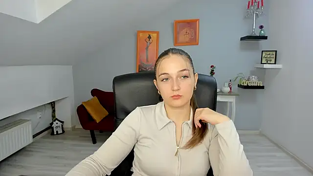 AnneWilsonn online show from 10-24-25, 11:17