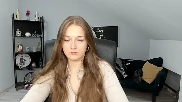 AnneWilsonn online show from 11-21-25, 04:44