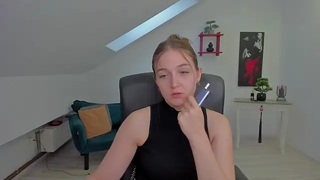 AnneWilsonn online show from 05-06-26, 04:41