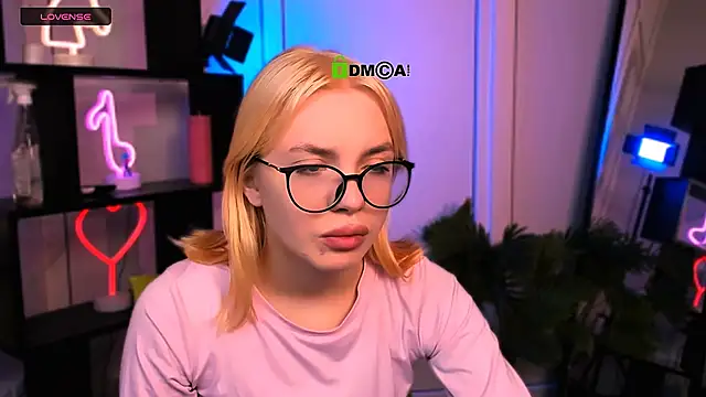 sendi cais online show from 12-17-25, 12:33