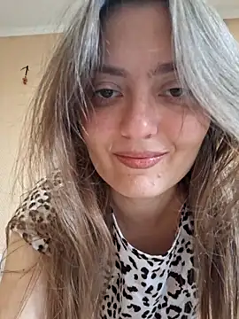 Snapshot of Hilda77 chatting on 10-14-25, 01:01 Hilda77 online show from 10-14-25, 01:01