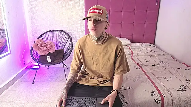 lily and wan online show from 11-02-25, 10:06