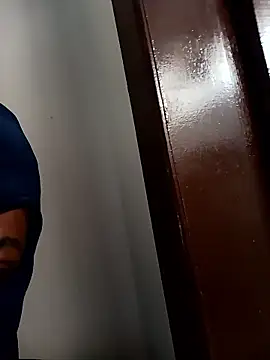 Snapshot of Lukasfd18 chatting on 01-09-26, 08:21 Lukasfd18 online show from 01-09-26, 08:21