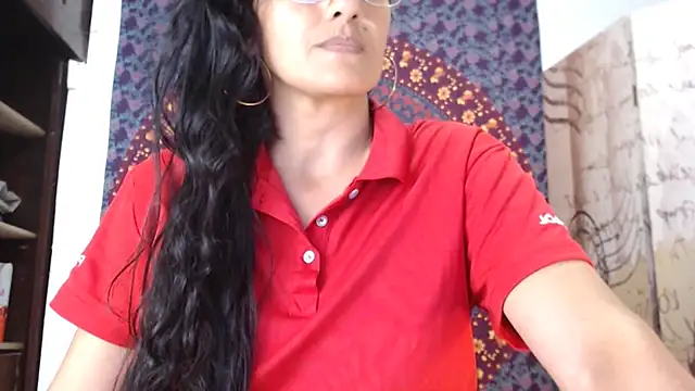 Lucyy Naugthy online show from 02-10-26, 01:10