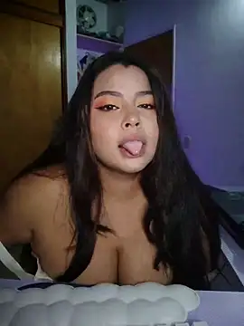 EliaStone05 online show from 06-27-26, 04:45