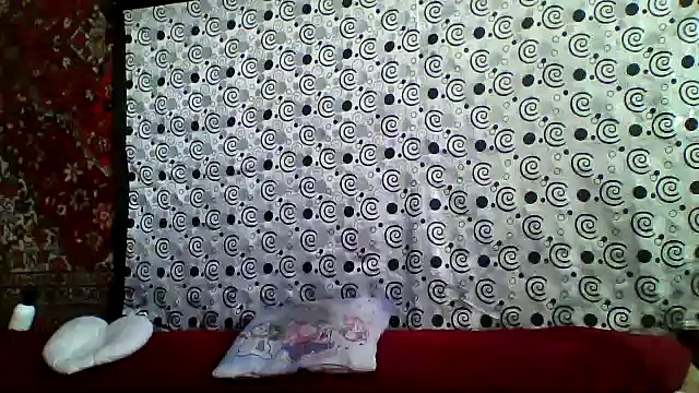 Lia Ray online show from 10-24-25, 12:45