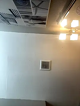 Snapshot of Jjloscooby chatting on 10-24-25, 05:20 Jjloscooby online show from 10-24-25, 05:20