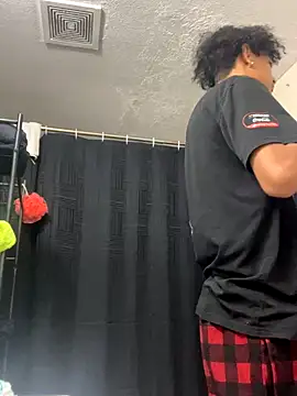 Snapshot of Jjloscooby chatting on 10-28-25, 07:05 Jjloscooby online show from 10-28-25, 07:05