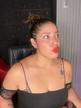 Yvonny27 online show from 03-22-26, 10:57