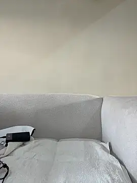 Snapshot of NyahHeat chatting on 03-08-26, 02:21 NyahHeat online show from 03-08-26, 02:21