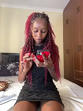 Snapshot of NyahHeat chatting on 03-21-26, 11:26 NyahHeat online show from 03-21-26, 11:26