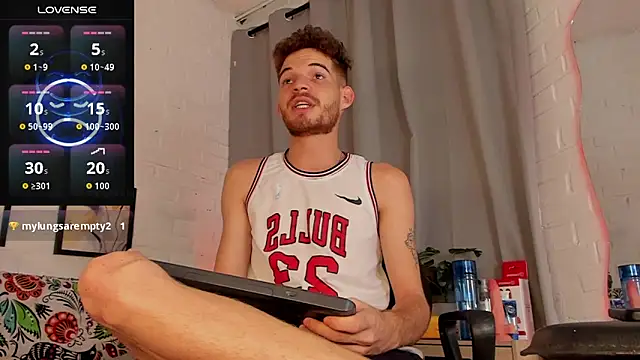 MATEO HUNTER online show from 12-15-25, 03:00