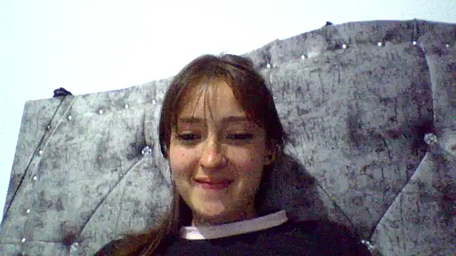 Snapshot of Keii25 chatting on 10-14-25, 05:19 Keii25 online show from 10-14-25, 05:19